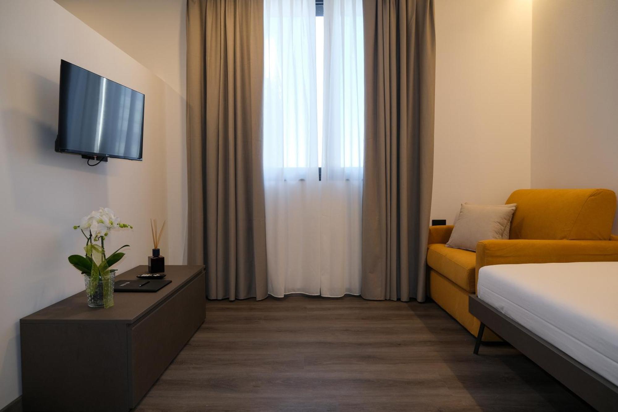 Emerald Green Residence Caldiero Luaran gambar