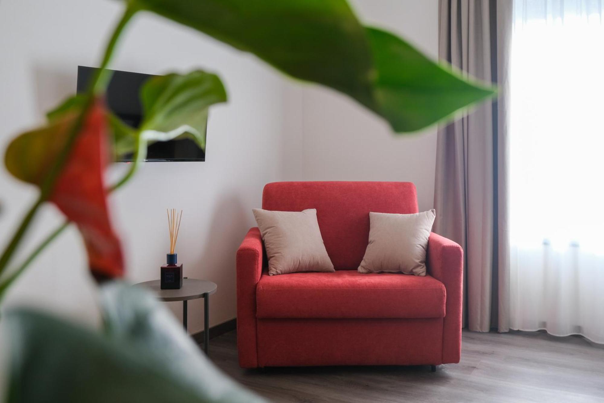 Emerald Green Residence Caldiero Luaran gambar