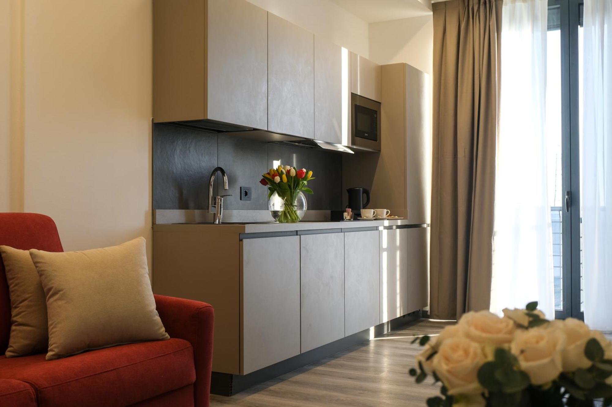 Emerald Green Residence Caldiero Luaran gambar